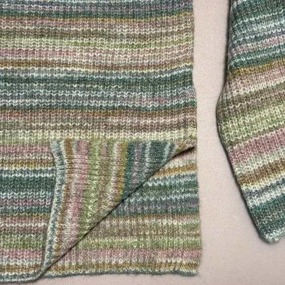 NWT Hem & Thread Multicolor Striped Women's Sweater - Picture 7 of 7
